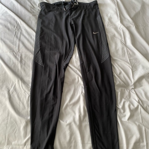 NIKE Dri-Fit high waisted leggings - Picture 3 of 9